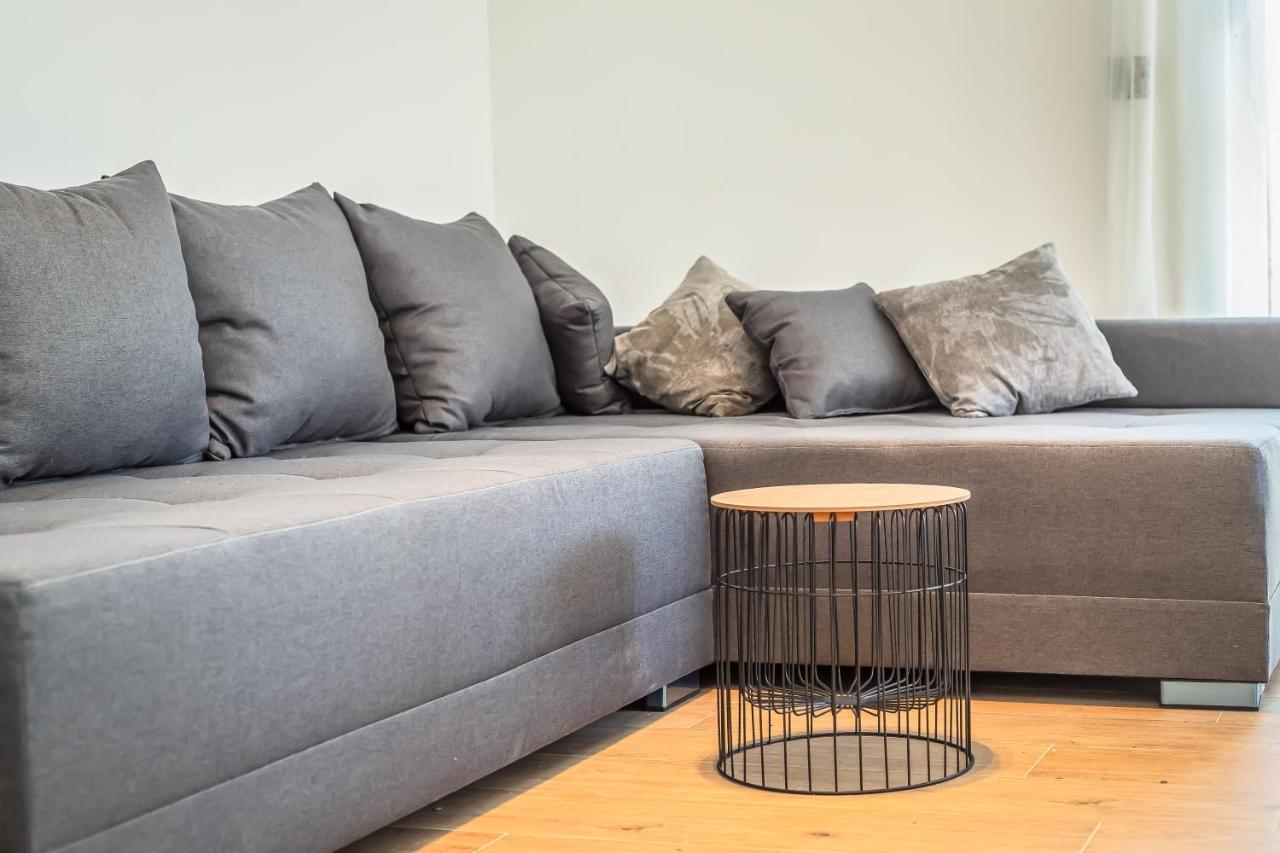 Vogue Apartments Omis Bagian luar foto