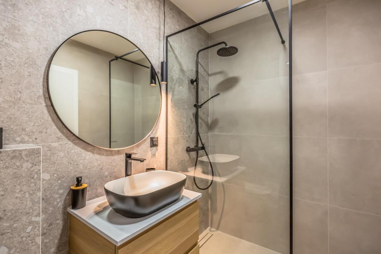 Vogue Apartments Omis Bagian luar foto